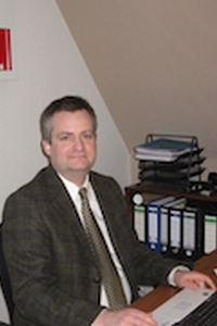 Prof. Dr. Hendrik Schoen
